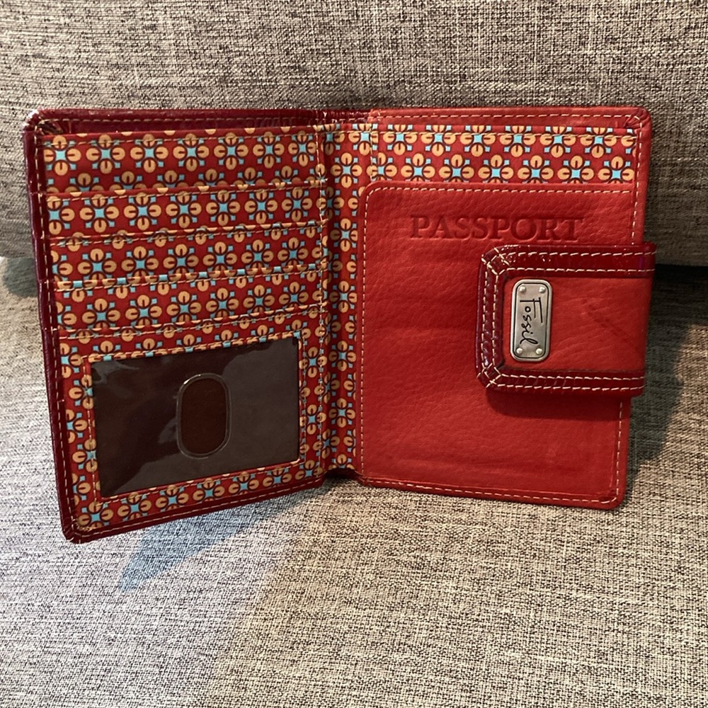 Fossil Red Wallet - image 3
